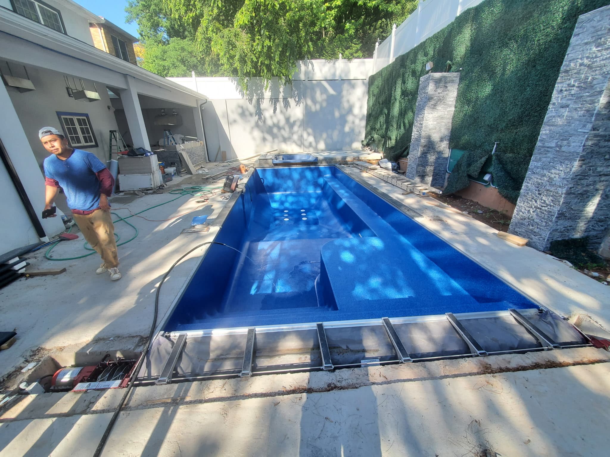 Pool construction and renovation by Peter's Pool Service
